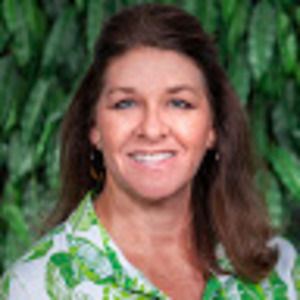 Meet your Posher, Stephany